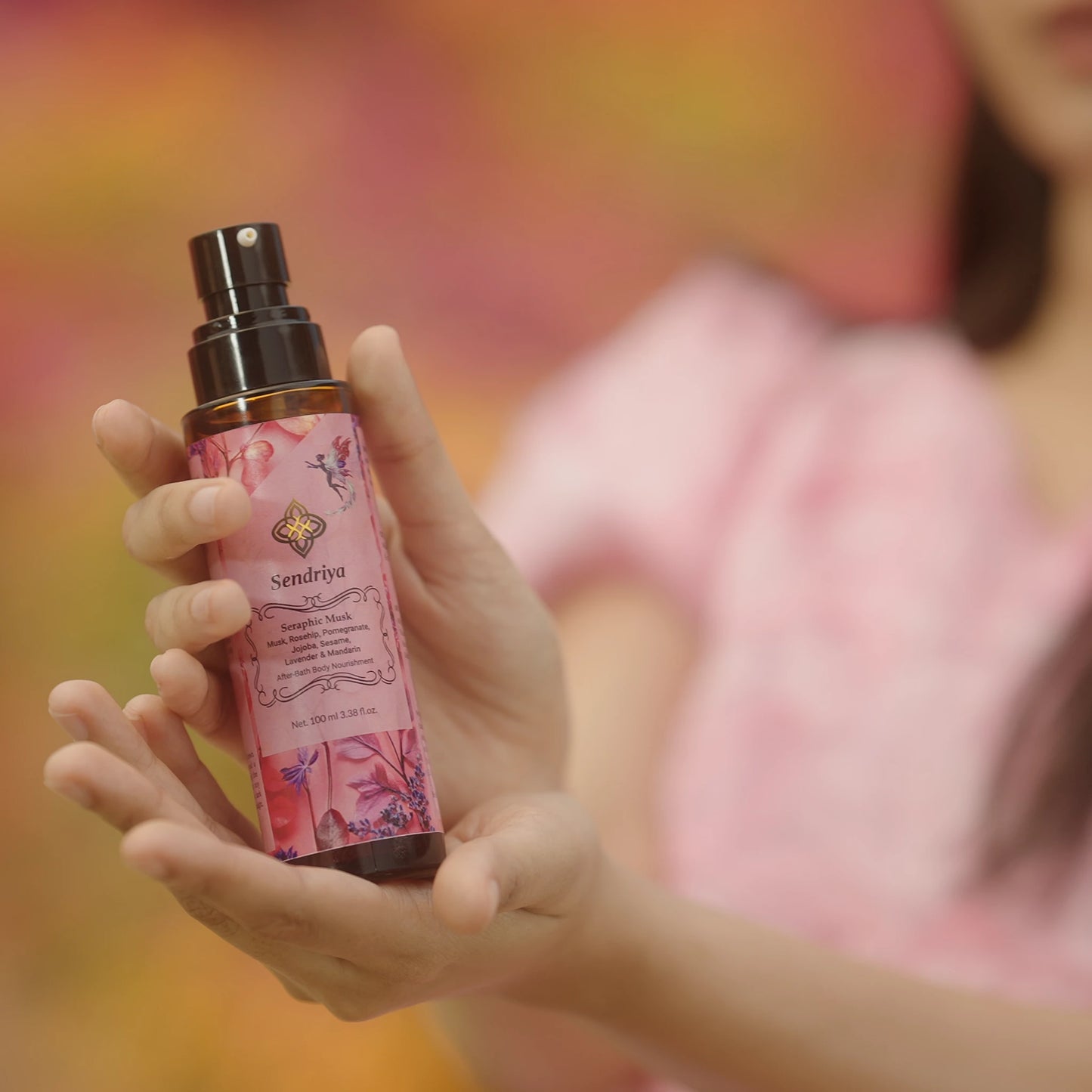 Seraphic Musk: Musk, Rosehip, Pomegranate, Jojoba, Sesame, Lavender & Mandarin: After Bath Nourishment